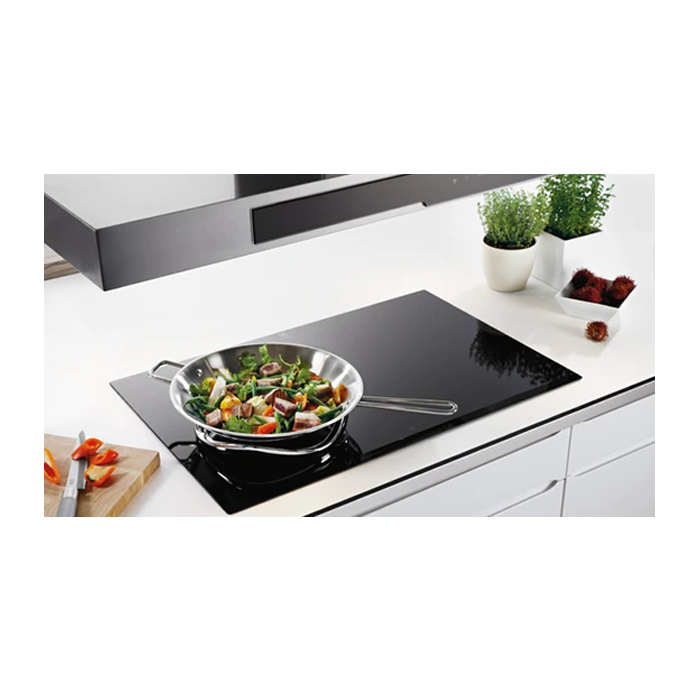 Electrolux Kompor Tanam Induksi 70 cm - EHI7260BB